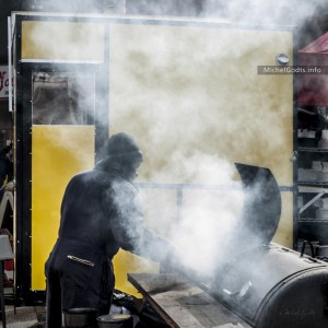 Mondrian Barbecue :: Urban street photography - Artwork © Michel Godts