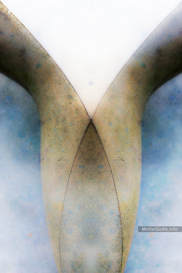 Time Vessel :: Abstract art from manipulated photography - Artwork © Michel Godts