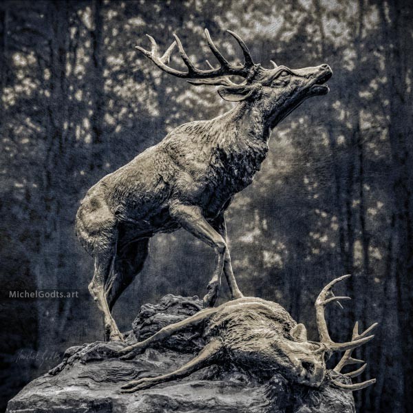 After The Fight, Deer :: Photograph of public art - Artwork © Michel Godts