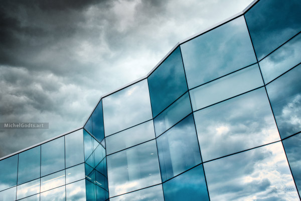 Cloudscape Reflection :: Urban architecture photography - Artwork © Michel Godts