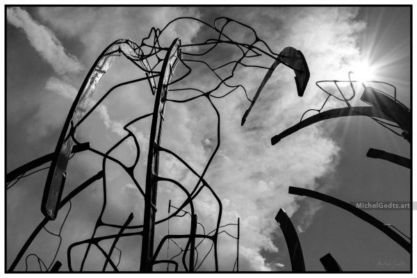 Exoskeleton Abstract :: Black and white photograph of public art - Artwork © Michel Godts