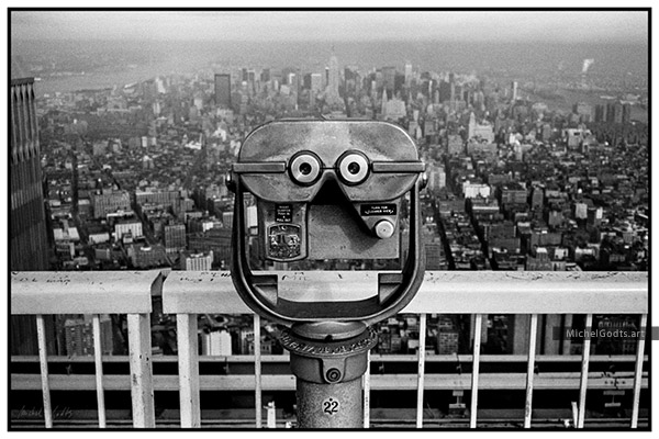 Eyes Over Manhattan :: Black and white urban photography - Artwork © Michel Godts