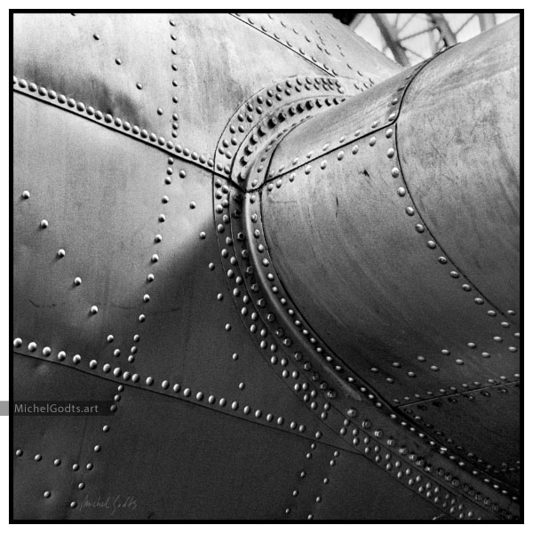 The Geometry Of Rivets :: Black and white abstract photography - Artwork © Michel Godts