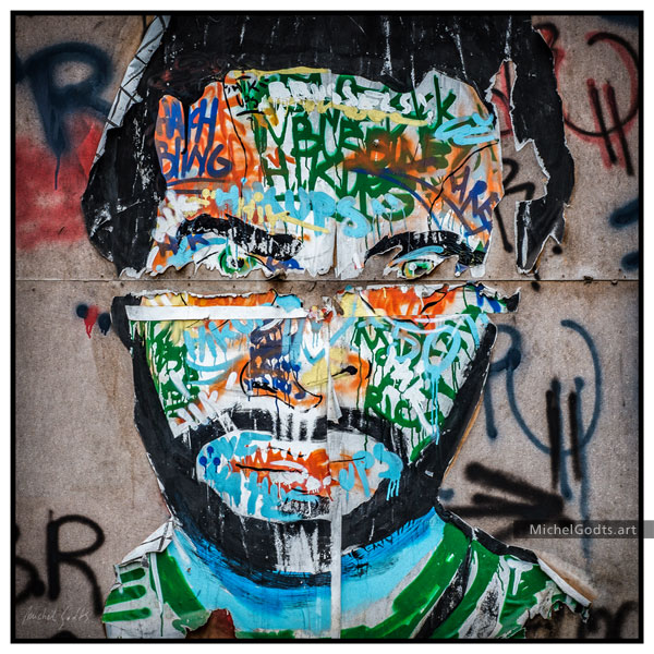 Graffiti Persona :: Urban graffiti photography - Artwork © Michel Godts