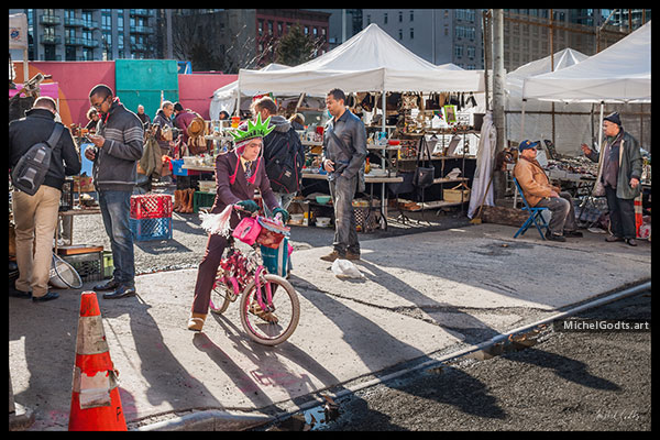 Hell’s Kitchen Flea Market :: Urban street photography - Artwork © Michel Godts